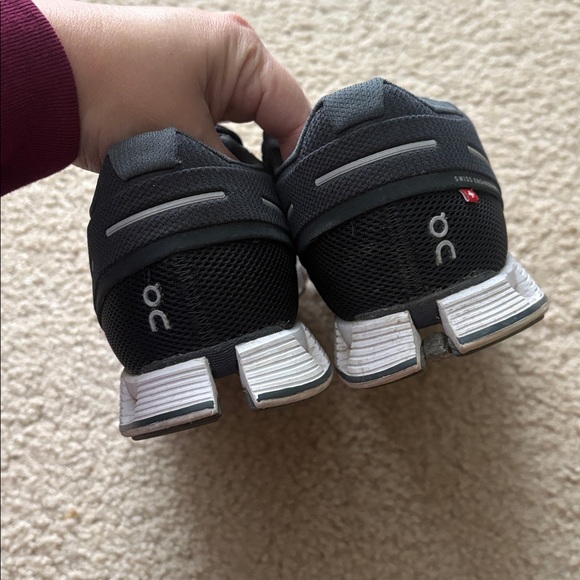 On Cloud Running Casual Black Taupe Sneaker Shoes M 7.5 men’s - Picture 6 of 9